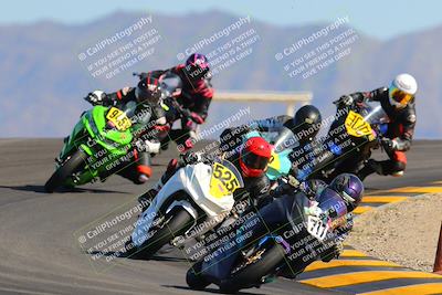 media/Oct-29-2022-CVMA (Sat) [[14c0aa3b66]]/Race 4 500 Supersport-350 Supersport/